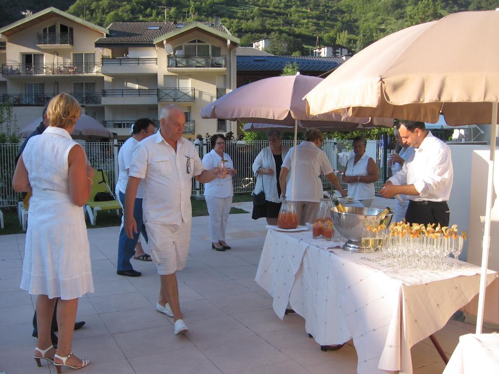 Hotel Amelie Brides-les-Bains Exterior photo